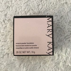 Mary kay mineral powder foundation